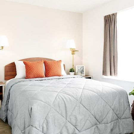 Intown Suites Extended Stay Albuquerque Nm Eksteriør billede
